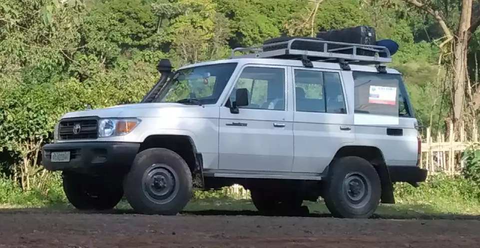Toyota Land Cruisers Mark 2 | Ethiopia Car Rent | Best Car Rental